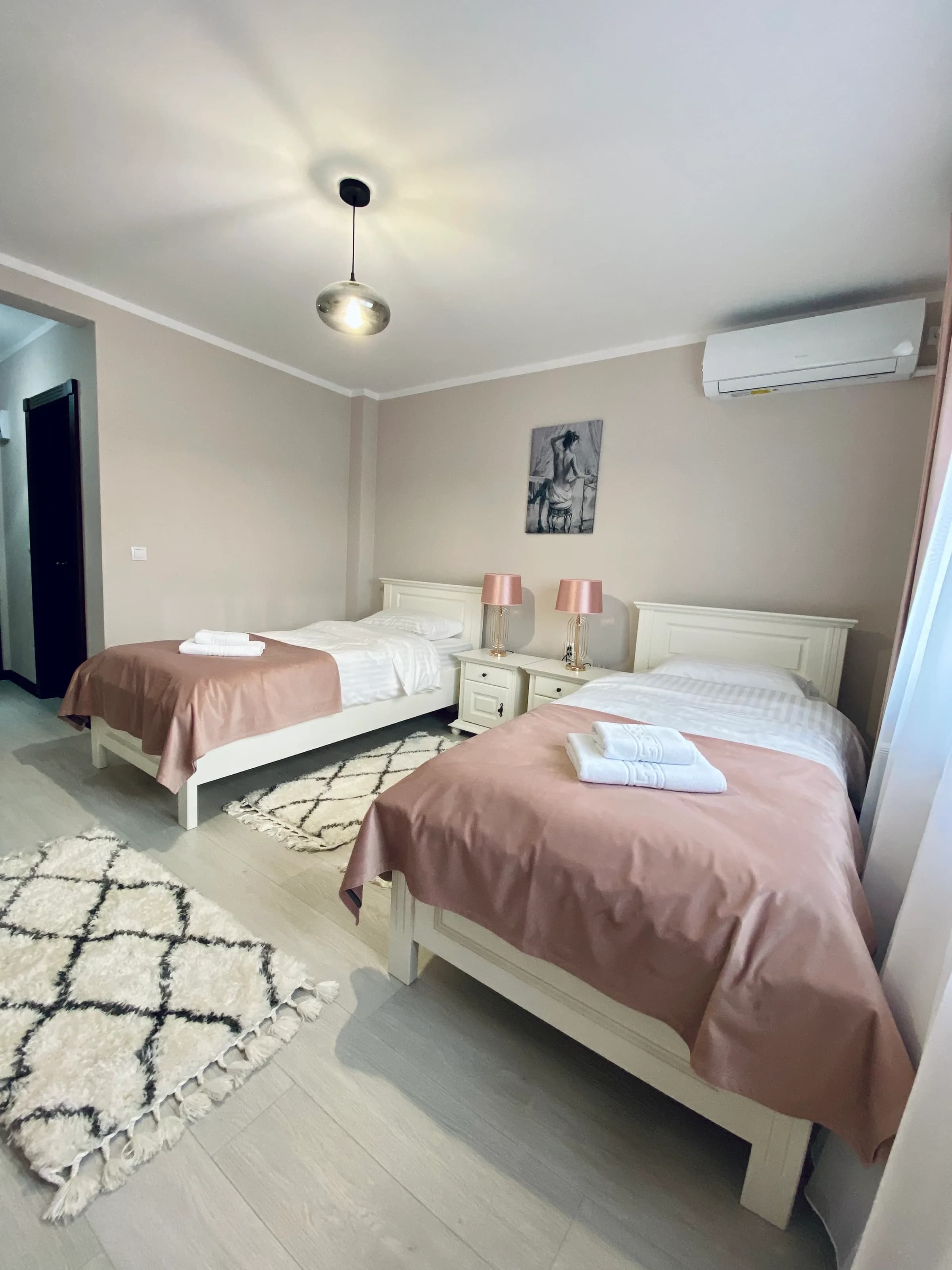 Apartament cu două camere